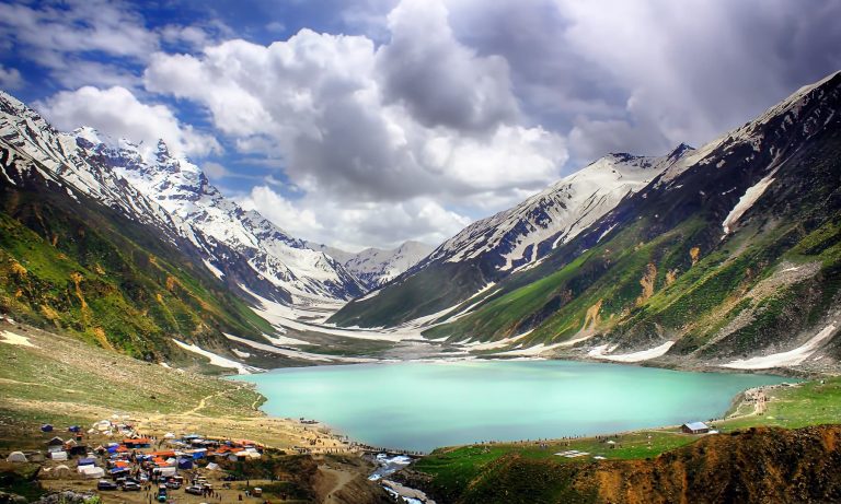 saiful malook 768x461